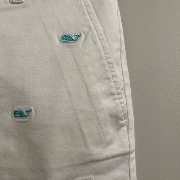 Vineyard Vines Whale Seaside Shorts - Picture 2 of 8
